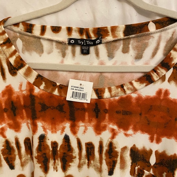 NWT Fall Colors Top - Picture 3 of 4